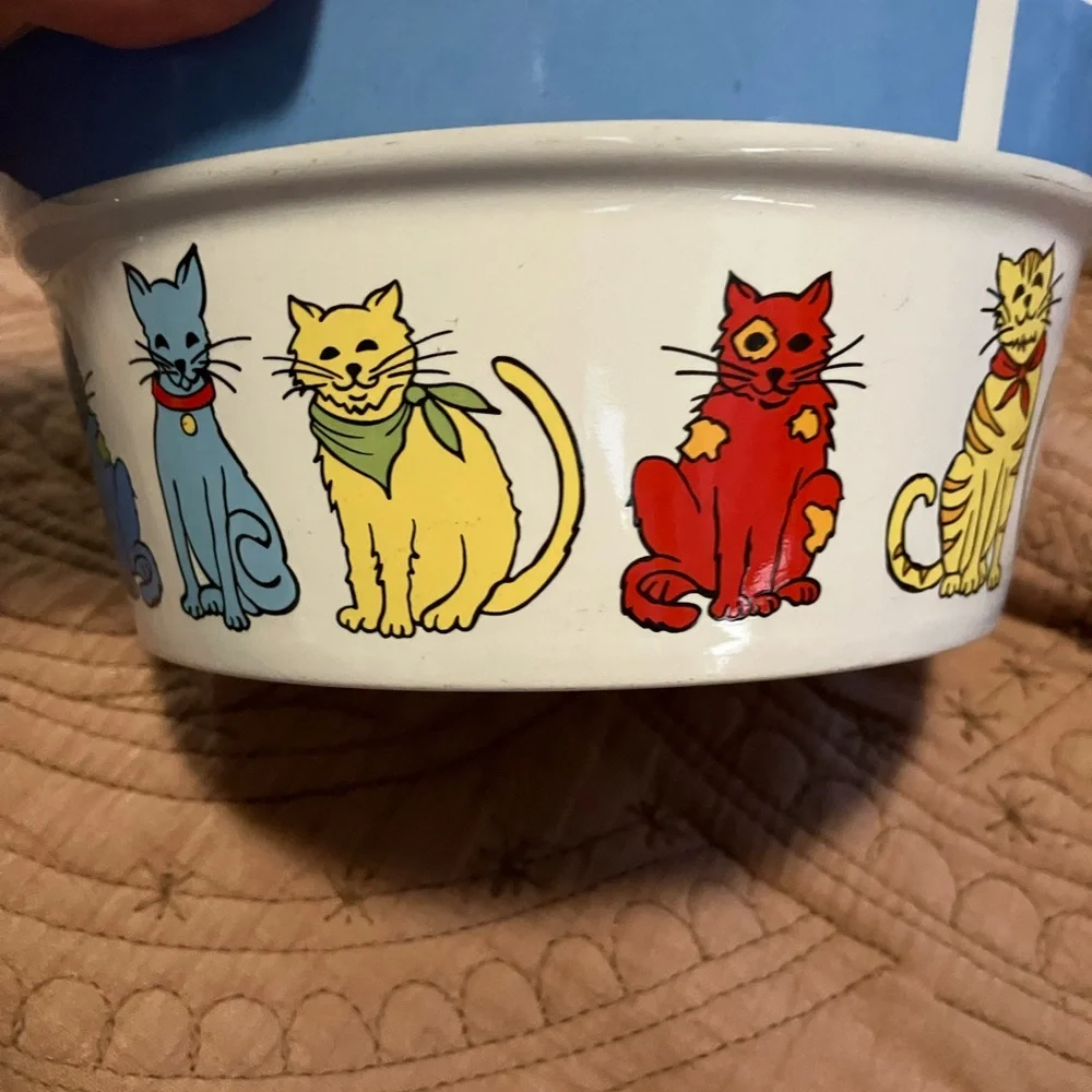 Signature Housewares MY FRIENDS Ceramic Pet Bowl